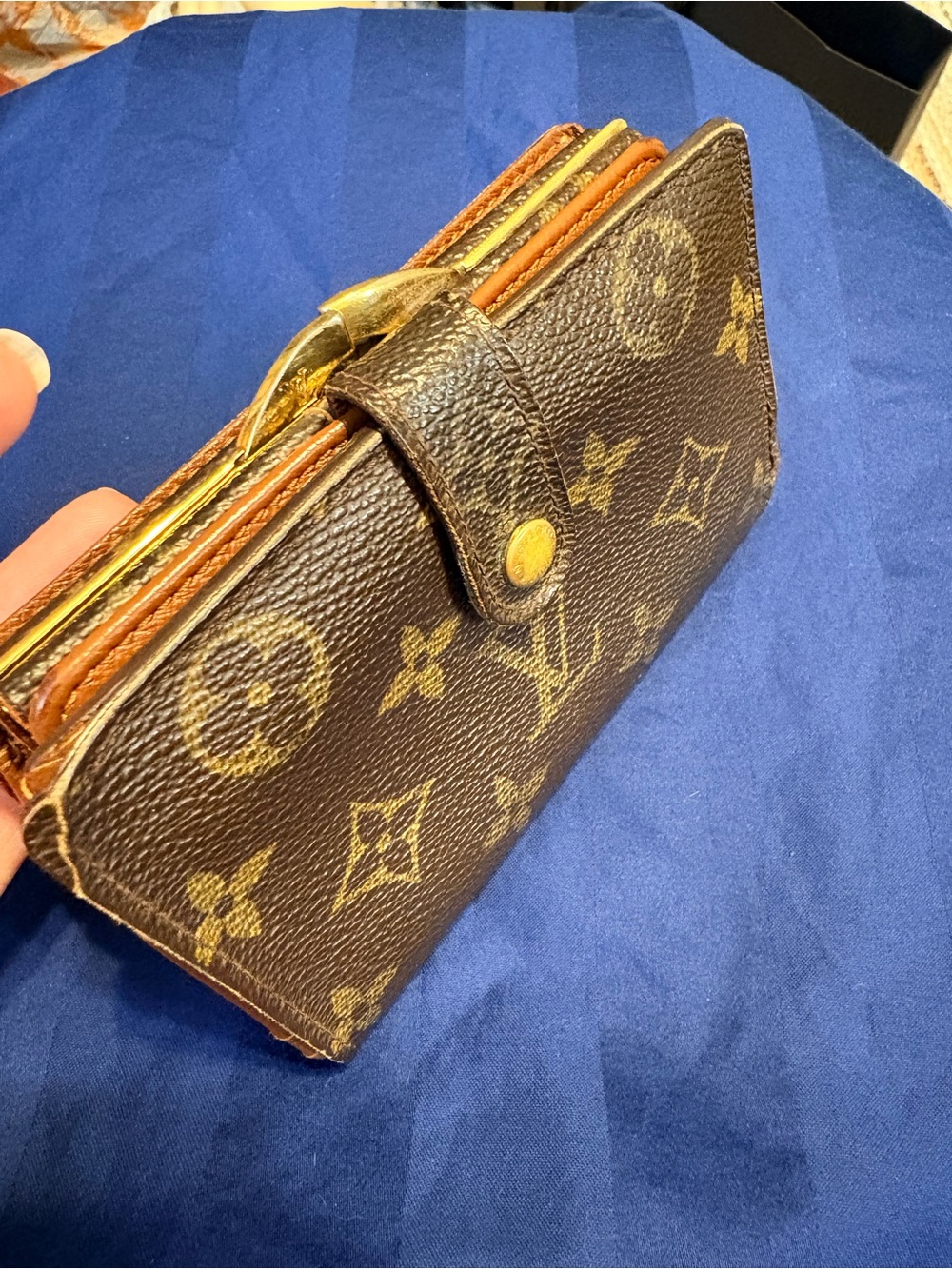 Vintage Louis Vuitton Monogram French Wallet Kiss-Lock Portefeuille Viennois